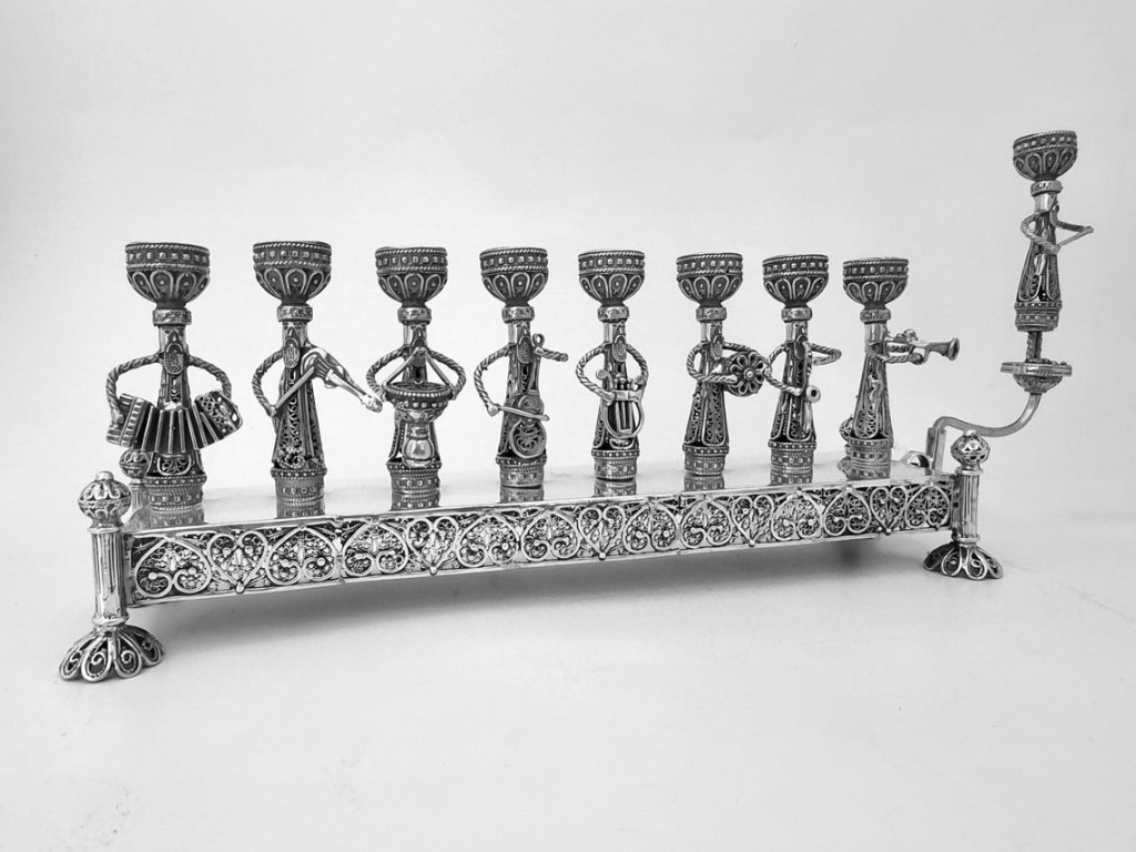 Sterling Silver Hannukkah Menorah with Klezmer Musicians – Small