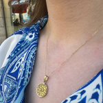 Shema Israel Pendant – 14K Gold Round Pendant with Diamond Cut Border