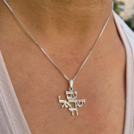 Am Israel Chai Pendant in 14K Gold – Small
