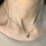 Chai Pendant in 14K Gold – Classic Mini Hai