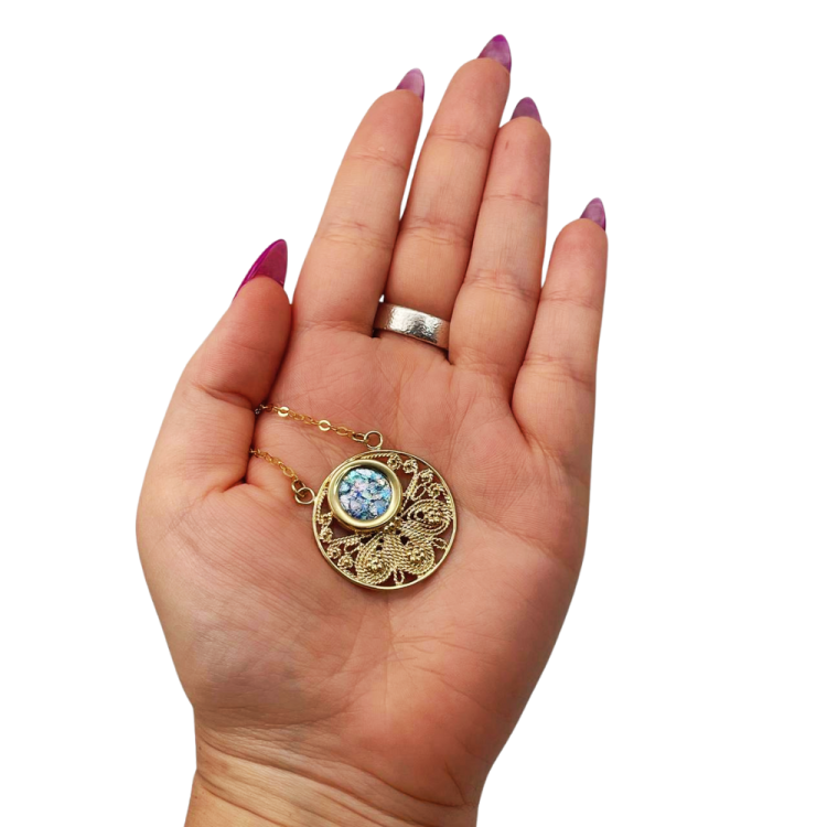 Roman Glass Round Pendant Necklace in 14K Gold Filigree Work