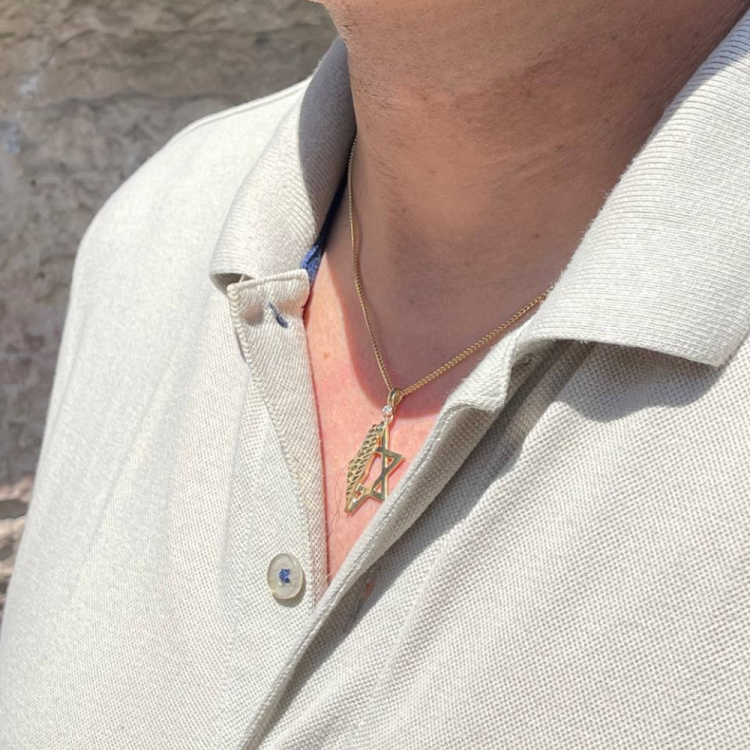 Star of David & Israel Map Pendant 14K Gold with Diamond Accent